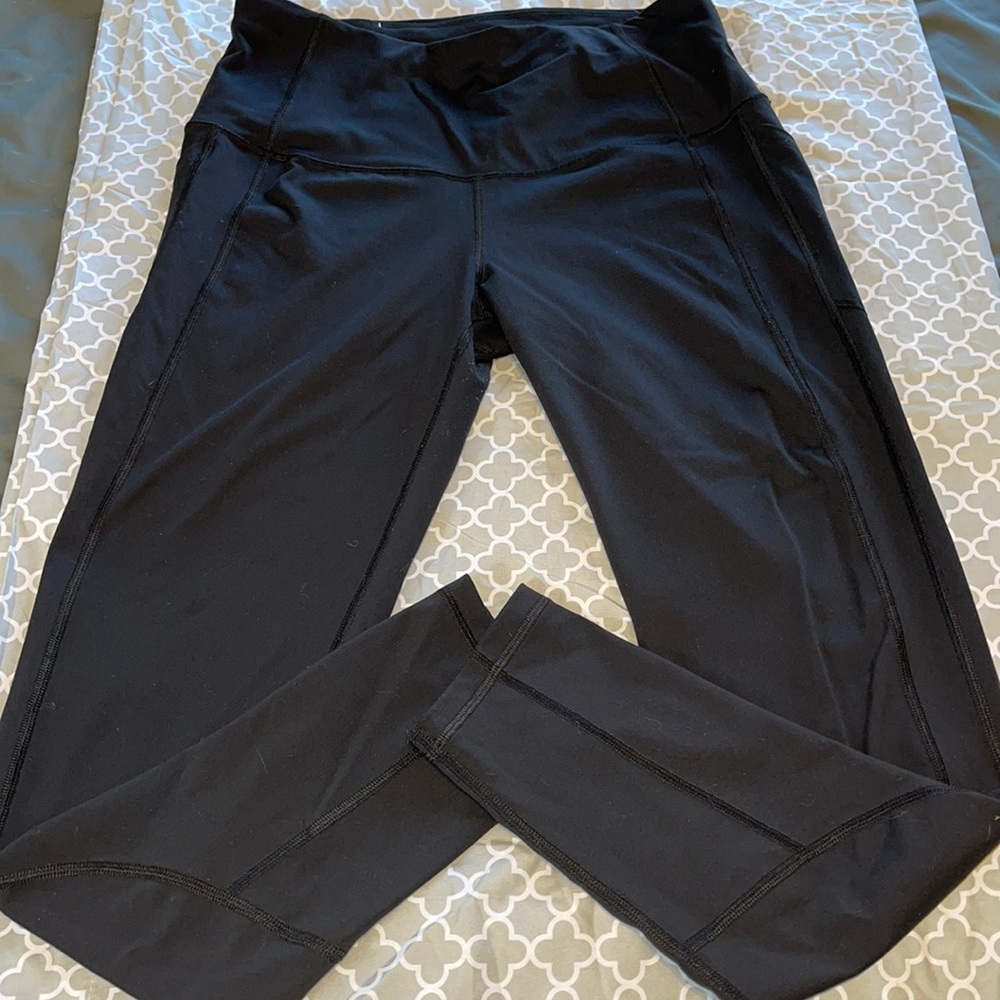 VS Pink workout leggings
